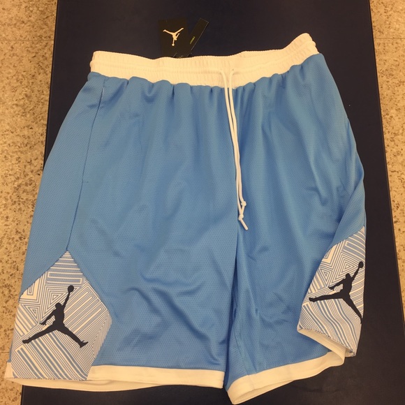 Air Jordan Reversible Men’s Shorts UNC Blue White - Picture 4 of 6